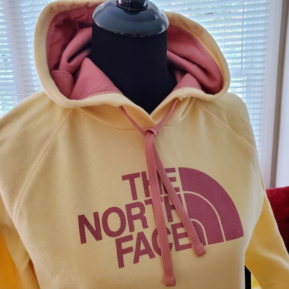 The North Face Hoodie Sweatshirt Womens Kangaroo pockets L Large Soft Logo front - Picture 1 of 5